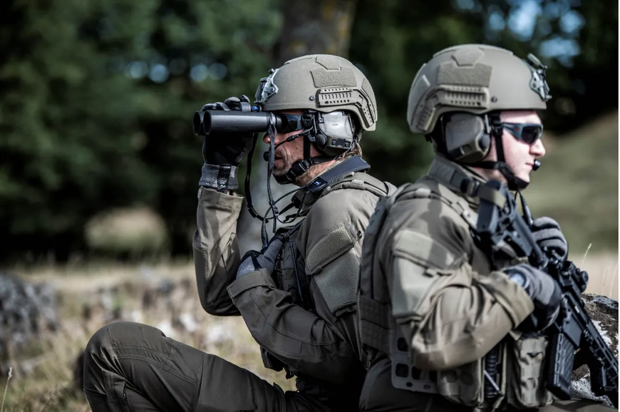 Навушники активні 3M MT14H418A-38 GN PELTOR&trade; ComTac&trade; VIII, зелені, 4-контакт (вихід PELTOR) 7100321461 фото
